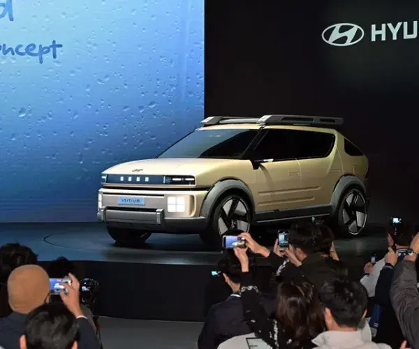 Hyundai INITIUM