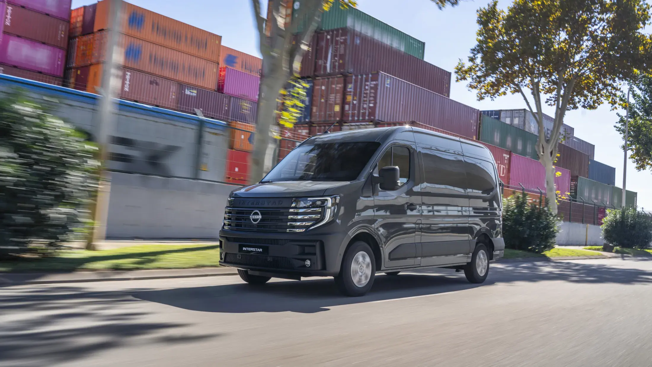 Nissan Interstar E